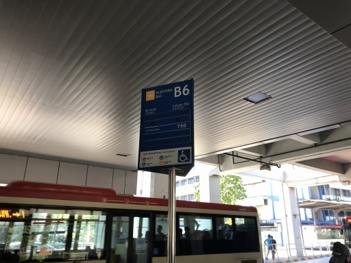 hk-my-tpe-05-003.jpg